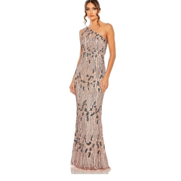 New | Mac Duggal One Shoulder Embellished Gown 4 | 5976 - Picture 1 of 13